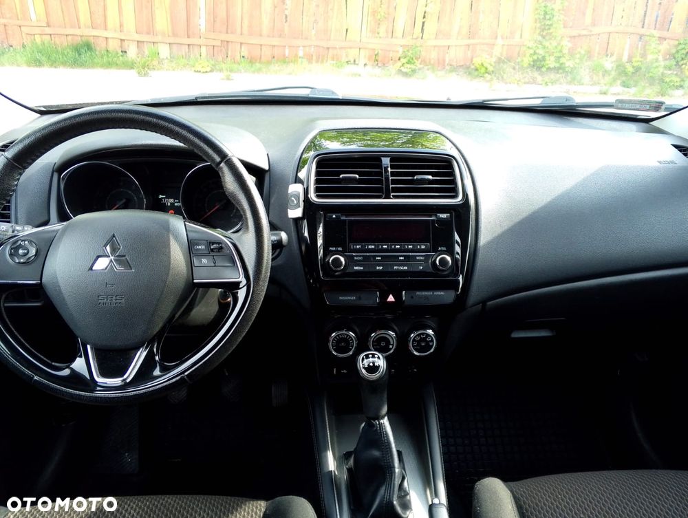 Mitsubishi ASX 1.6 Blue Sky Edition - 8