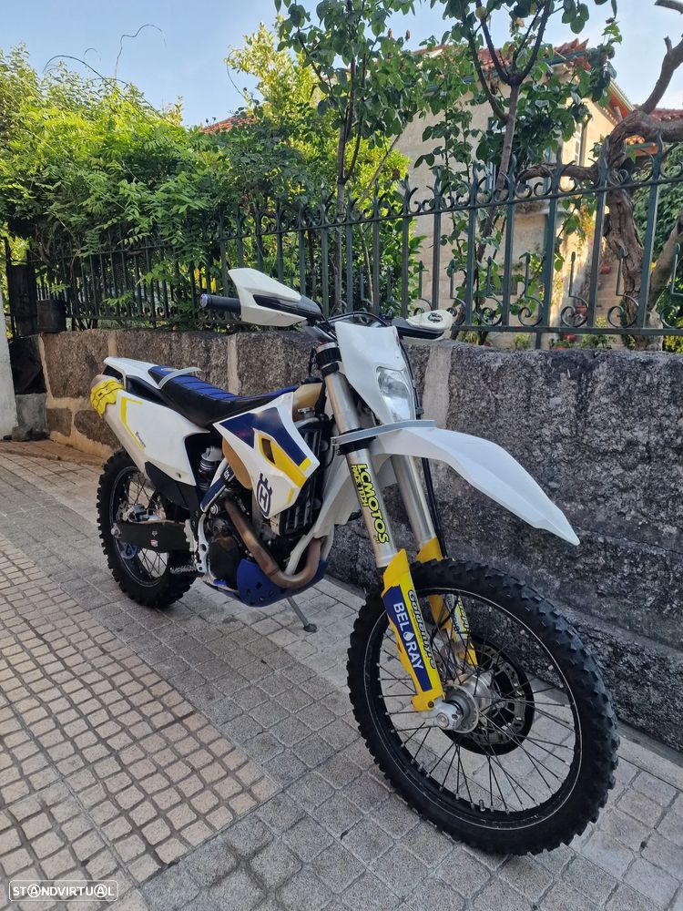 Husqvarna FE - 9