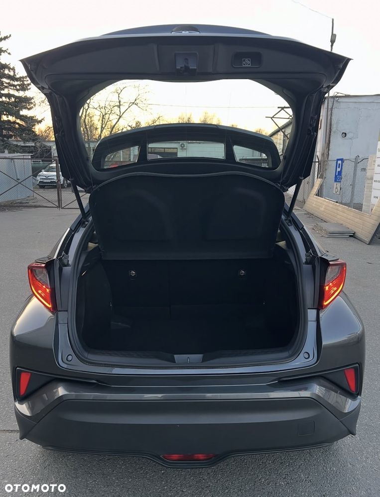 Toyota C-HR 1.8 Hybrid Dynamic - 12