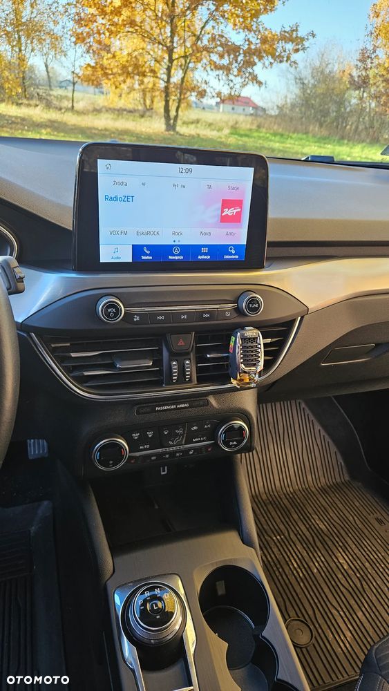 Ford Focus 1.5 EcoBoost Titanium X - 14