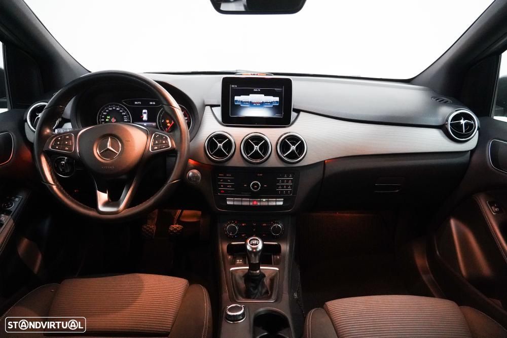 Mercedes-Benz B 180 CDI Style - 4