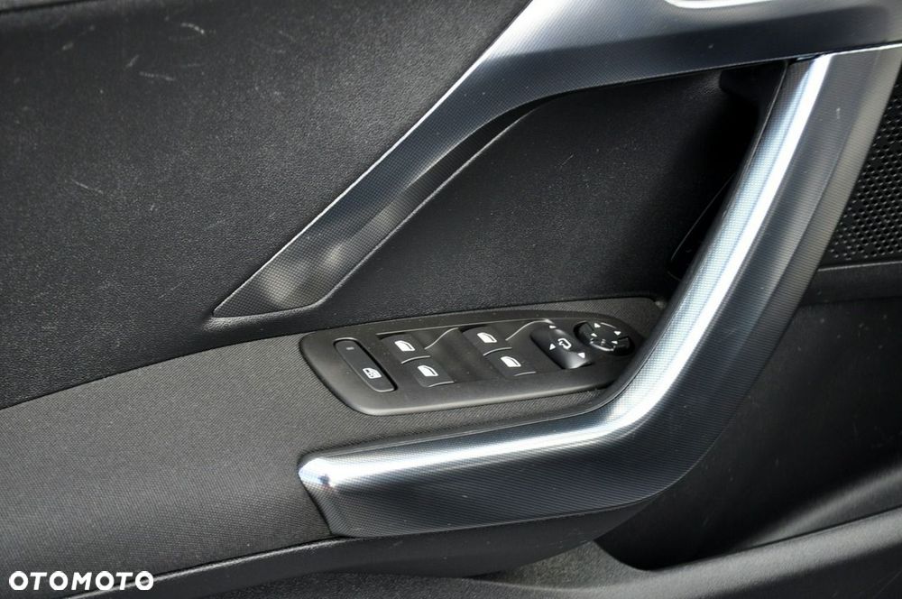Peugeot 2008 - 37