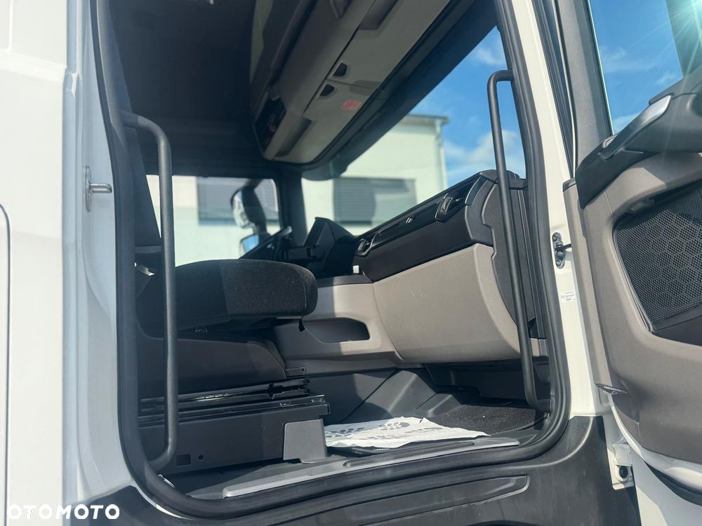 Scania S450/ 2021r/ BOGATA WERSJA/ ZAWIESZENIE FULL PODUCHY/ FULL LEDy - 24