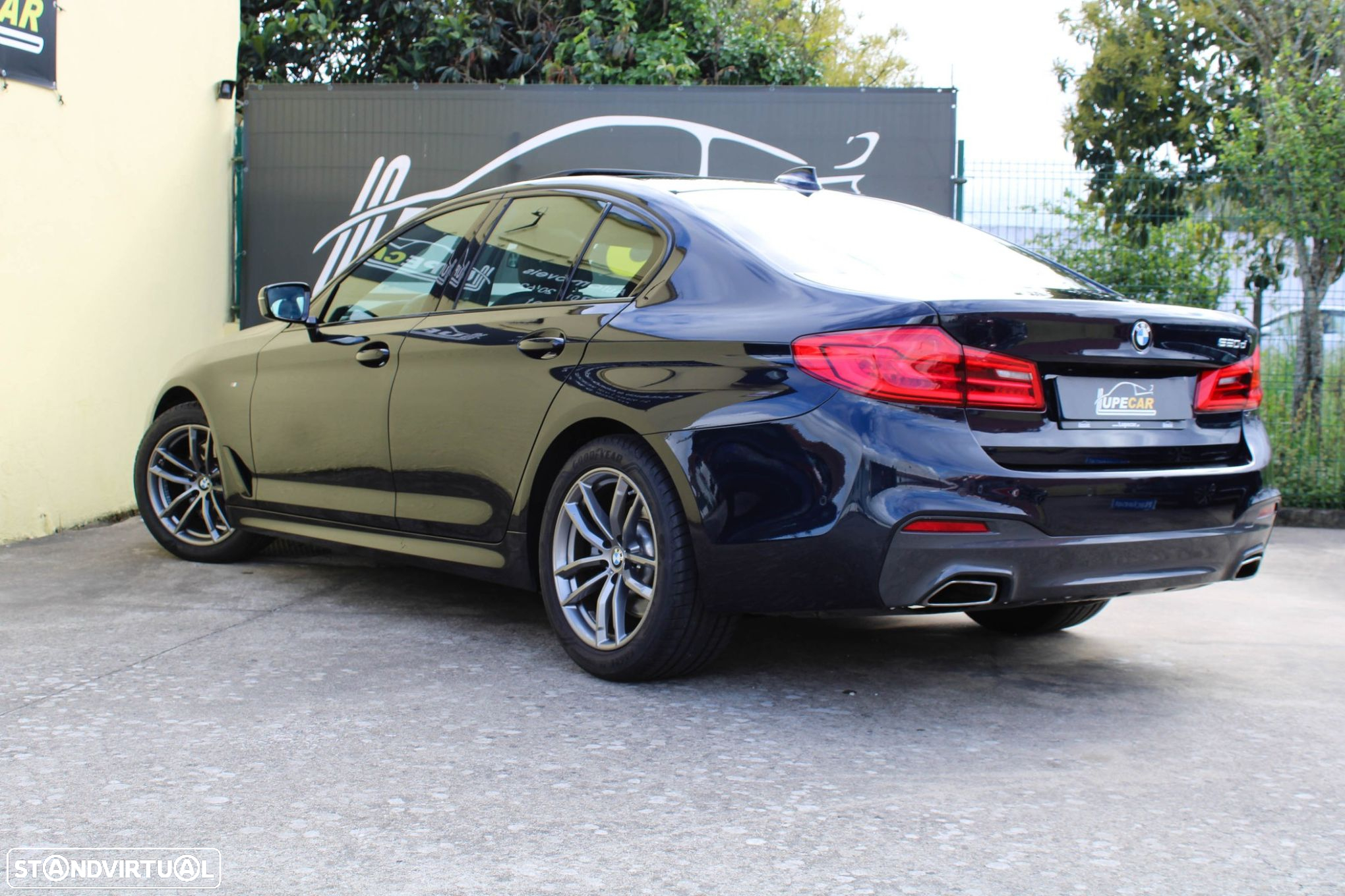 BMW 520 d Pack M - 26