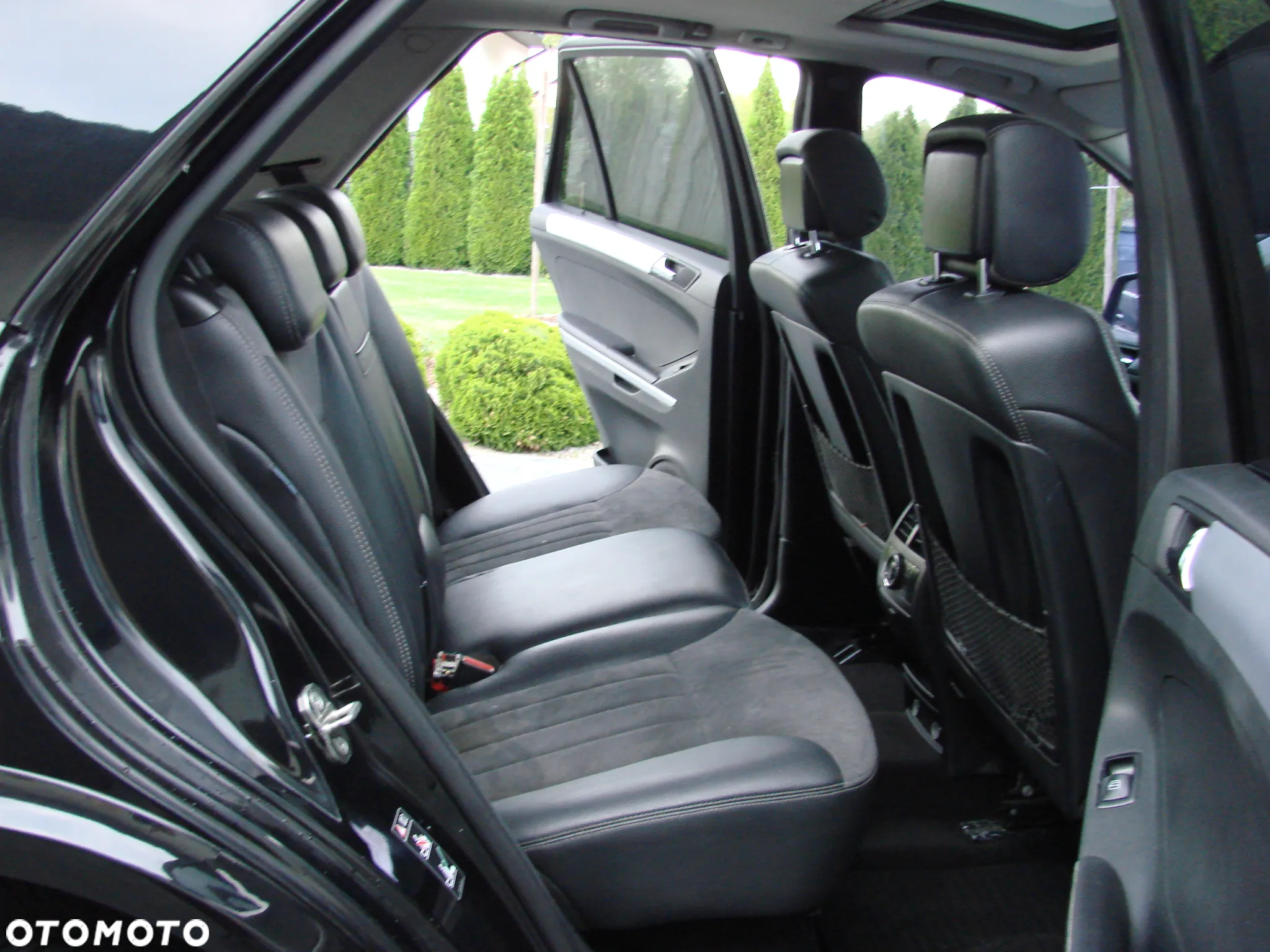 Mercedes-Benz ML 320 CDI 4-Matic - 23