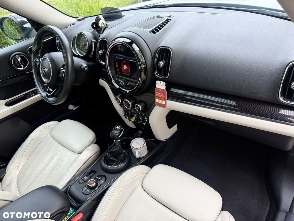 MINI Countryman Cooper S E ALL4 - 31