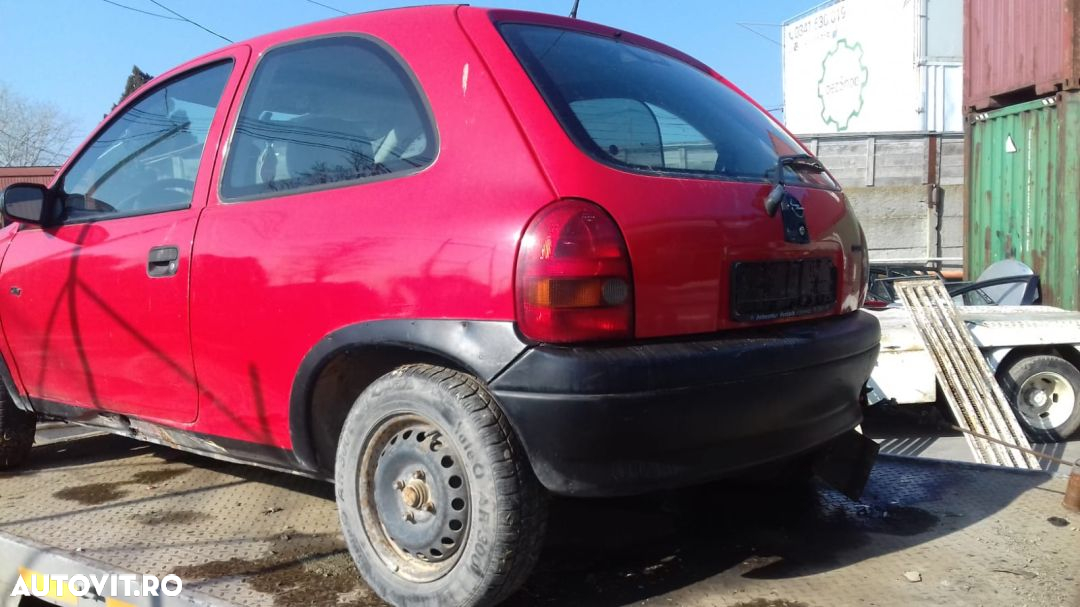 Dezmembrari  Opel CORSA B  1993  > 2000 1.0 i 12V Benzina - 2