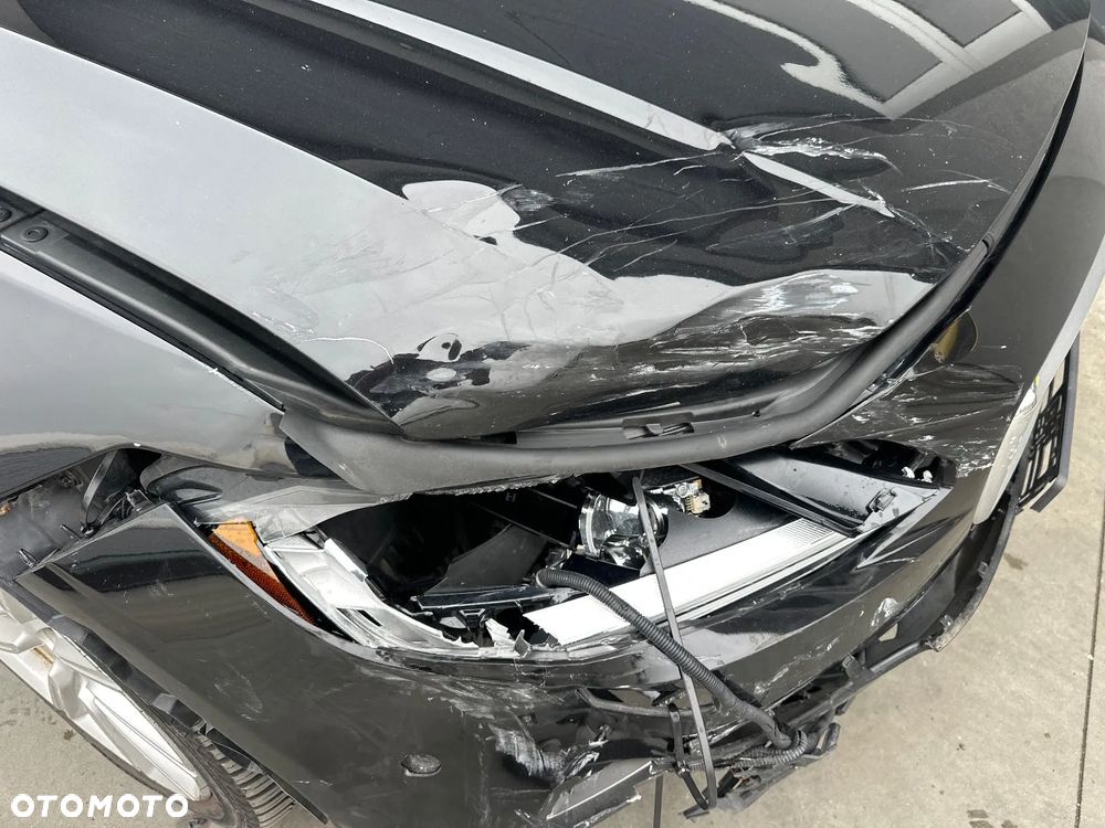 Volvo S90 - 13