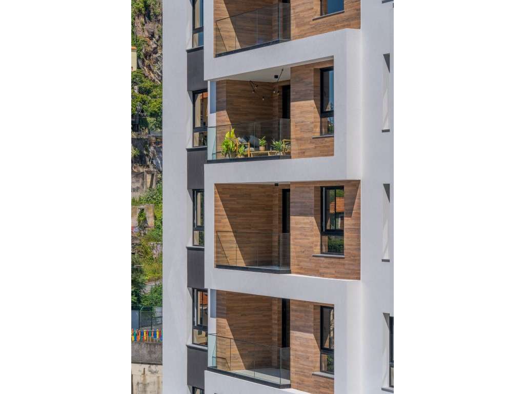 Magnífica Penthouse Duplex no Coração do Funchal - Grande imagem: 3/20