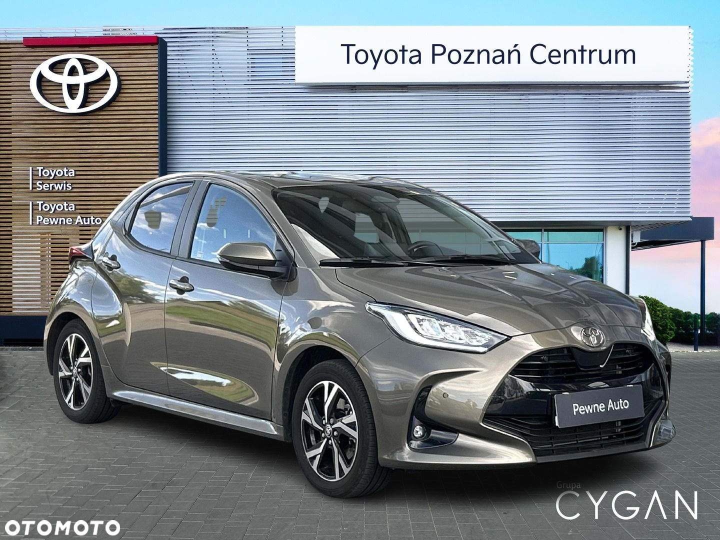 Toyota Yaris Hybrid 1.5 Style - 6