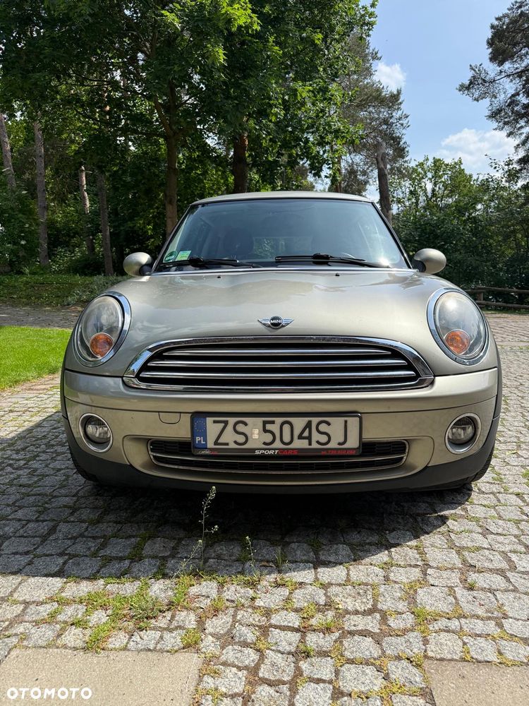 MINI Cooper Standard - 2