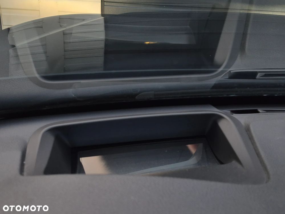 BMW Seria 3 320d - 22
