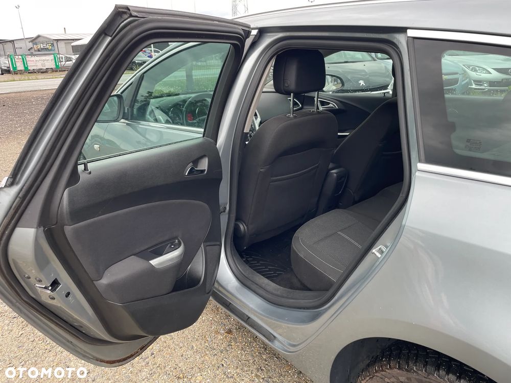 Opel Astra 1.7 CDTI - 13