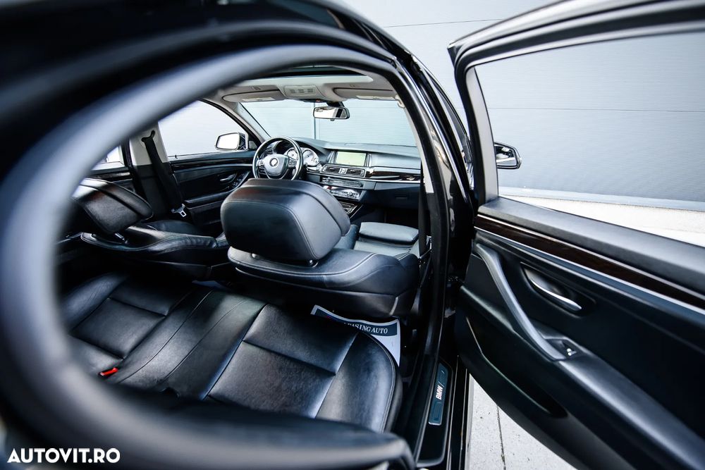 BMW Seria 5 530d Sport-Aut. - 15