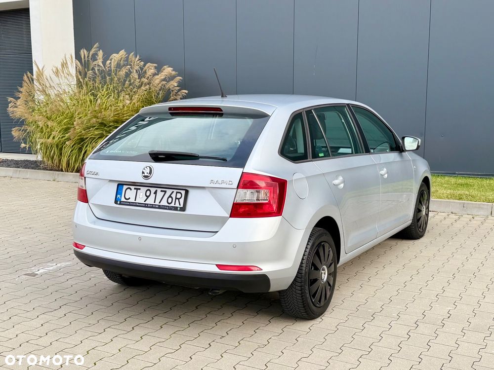 Skoda RAPID 1.6 TDI DPF Ambition - 6