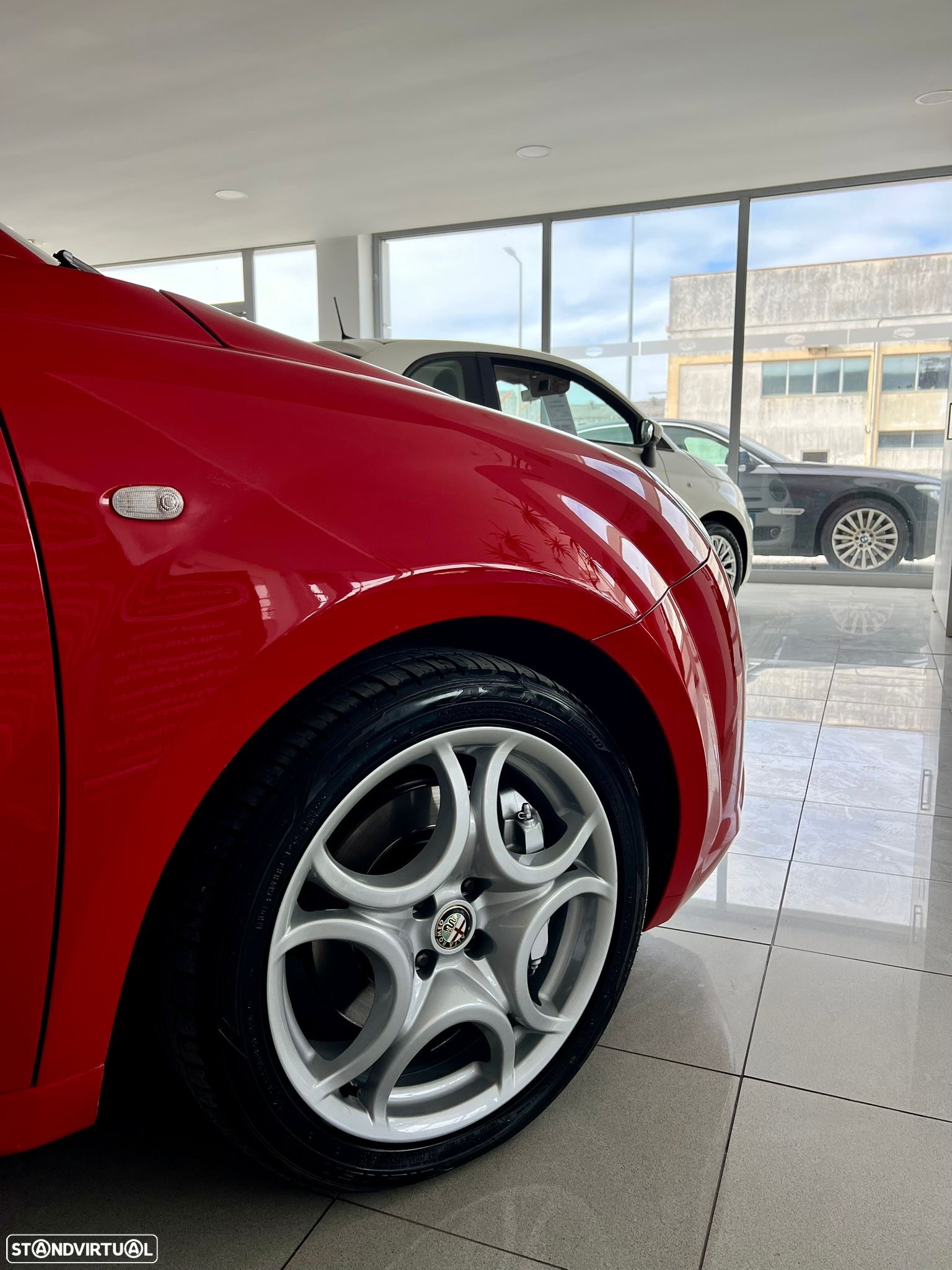 Alfa Romeo MiTo 1.4 T Distinctive - 13