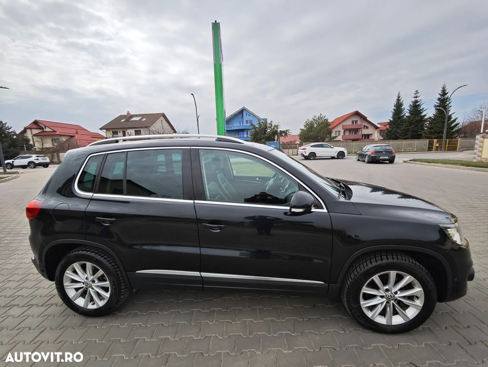 Volkswagen Tiguan 2.0 TDI 4Motion DSG BMT Sport & Style - 2