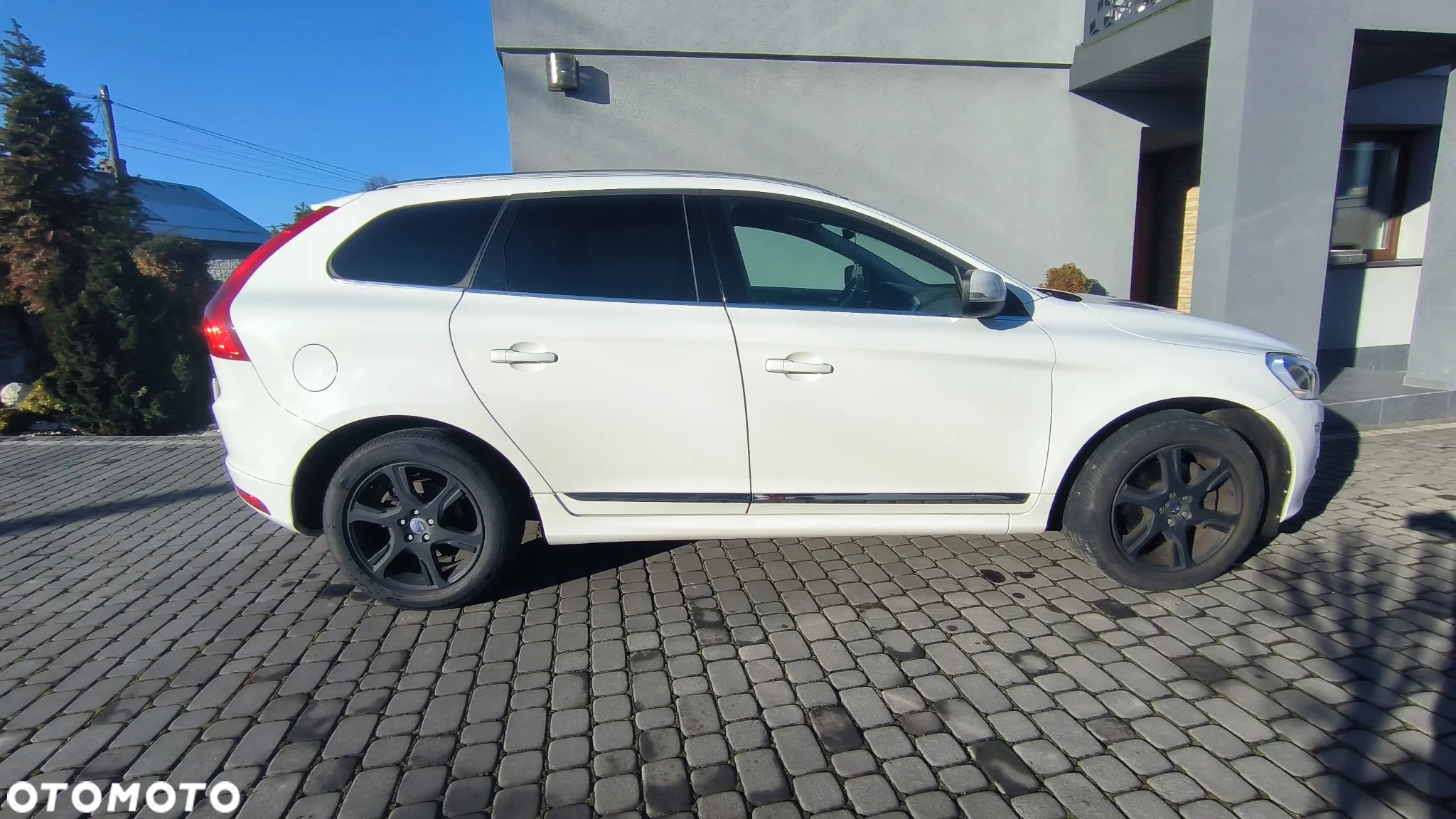 Volvo XC 60 D4 Geartronic Summum - 3