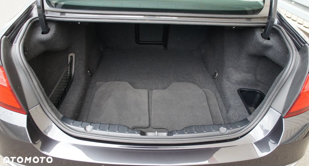 BMW Seria 5 520d xDrive Luxury Line - 12