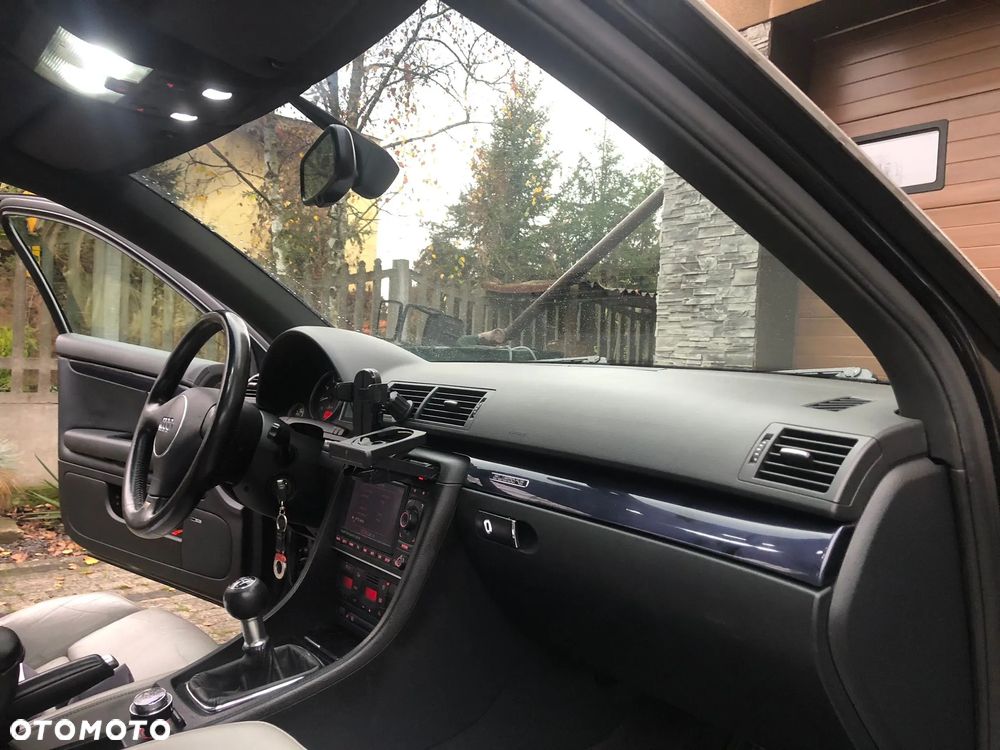 Audi S4 Avant 4.2 Quattro - 9