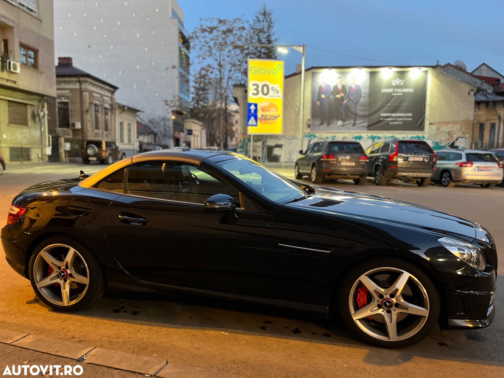 Mercedes-Benz SLK 250 (BlueEFFICIENCY) 7G-TRONIC - 4