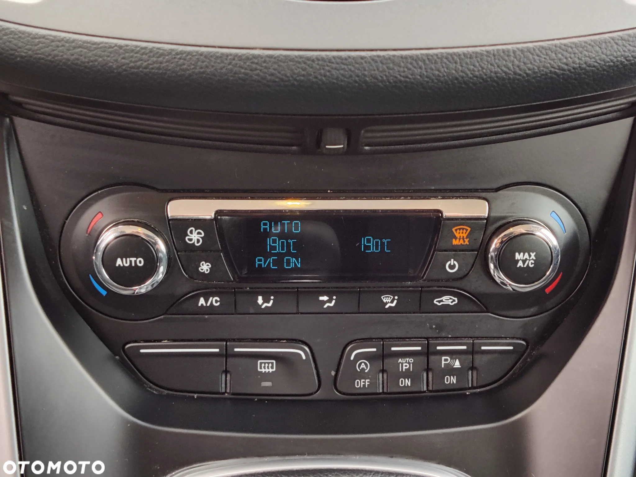 Ford C-MAX 1.0 EcoBoost Start-Stopp-System Trend - 12