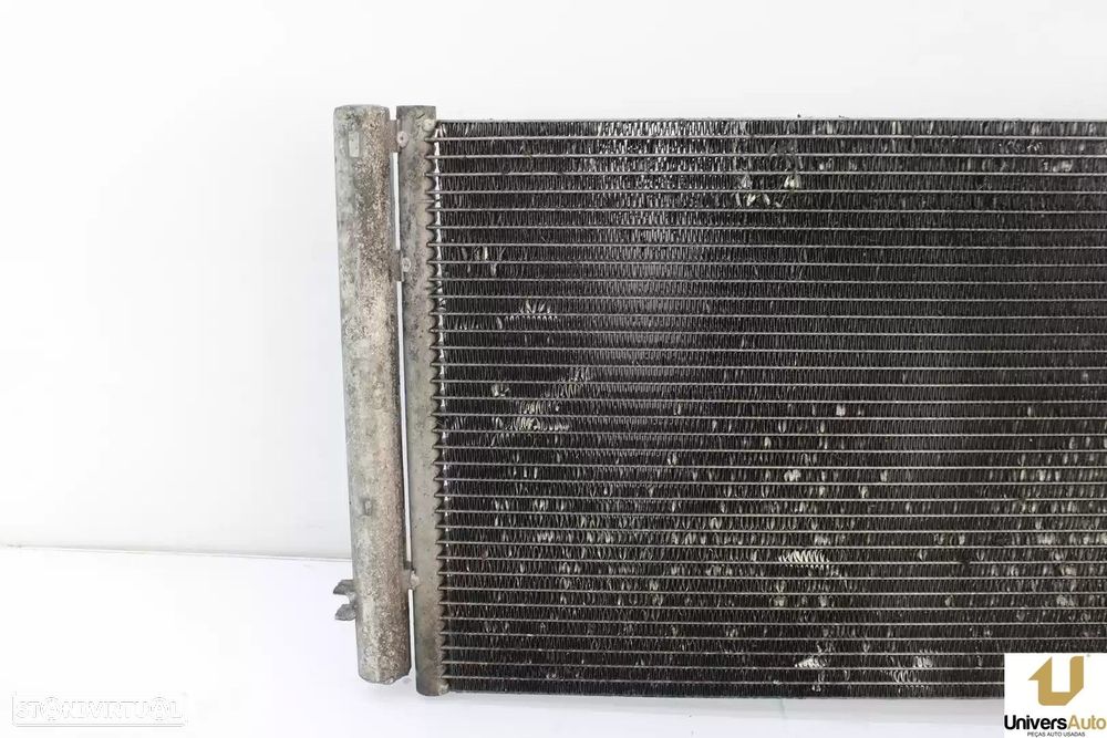 CONDENSADOR / RADIADOR AR CONDICIONADO BMW 1 2009 - - 2