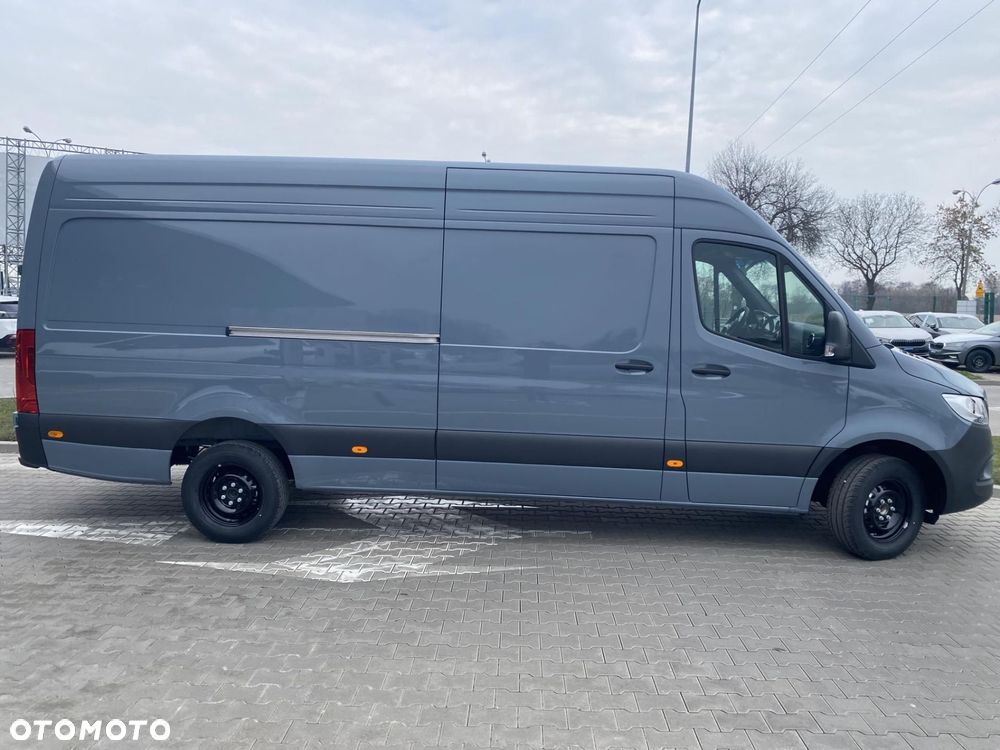 Mercedes-Benz Sprinter - 8