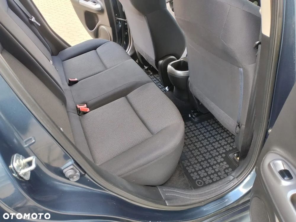 Nissan Juke 1.6 DIG-T N-Connecta 4WD Xtronic EU6 - 9