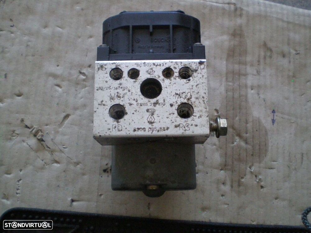 Abs 0273004621 8200085584 BCB02AAY RENAULT CLIO 2 2004 1.2I - 3