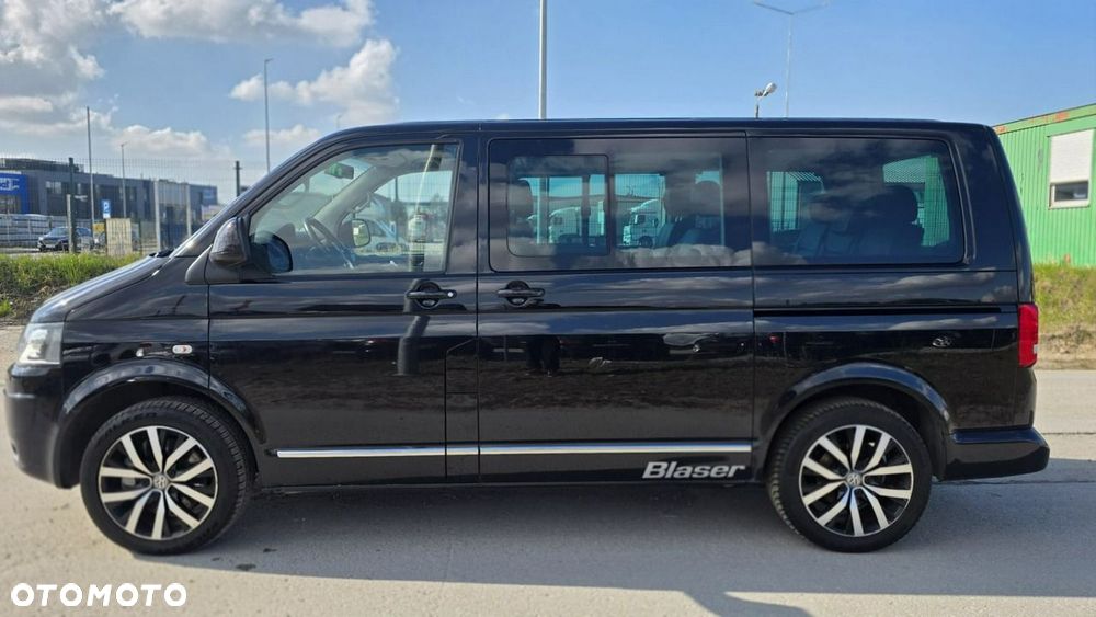 Volkswagen Multivan - 5