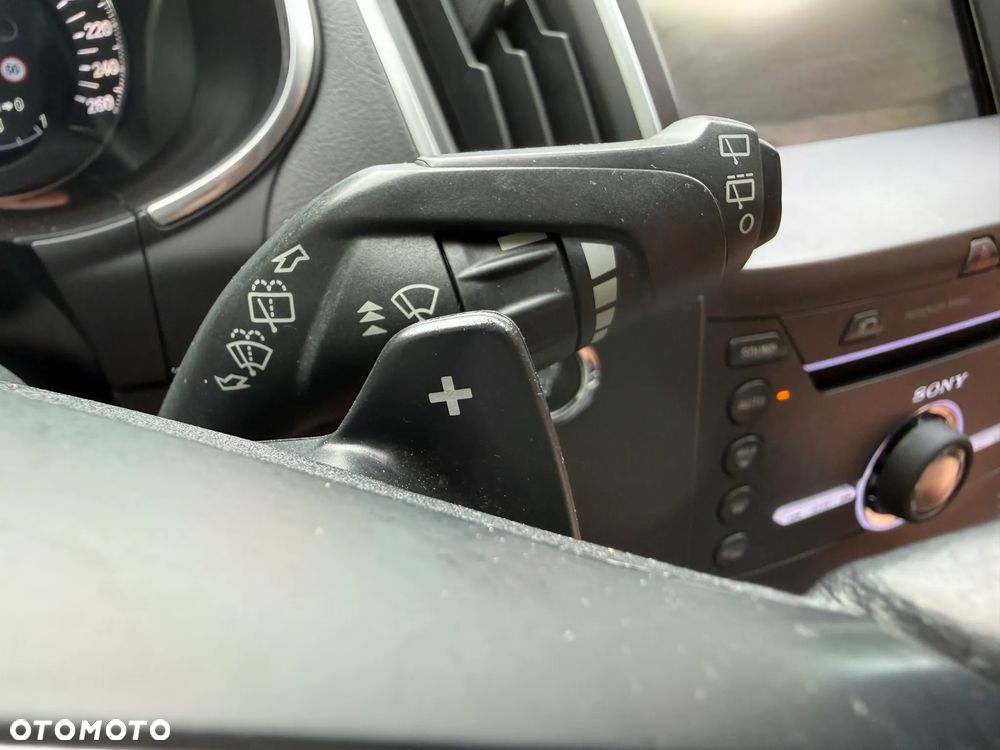 Ford S-Max 2.0 TDCi Titanium PowerShift - 33