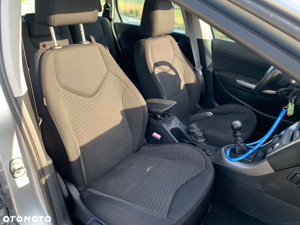 Peugeot 308 1.6 HDi Premium - 26