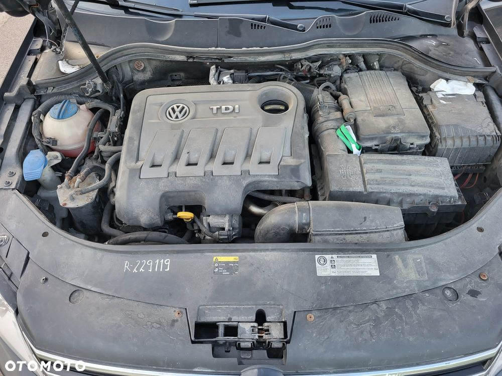 Volkswagen Passat 2.0 TDI Highline - 2