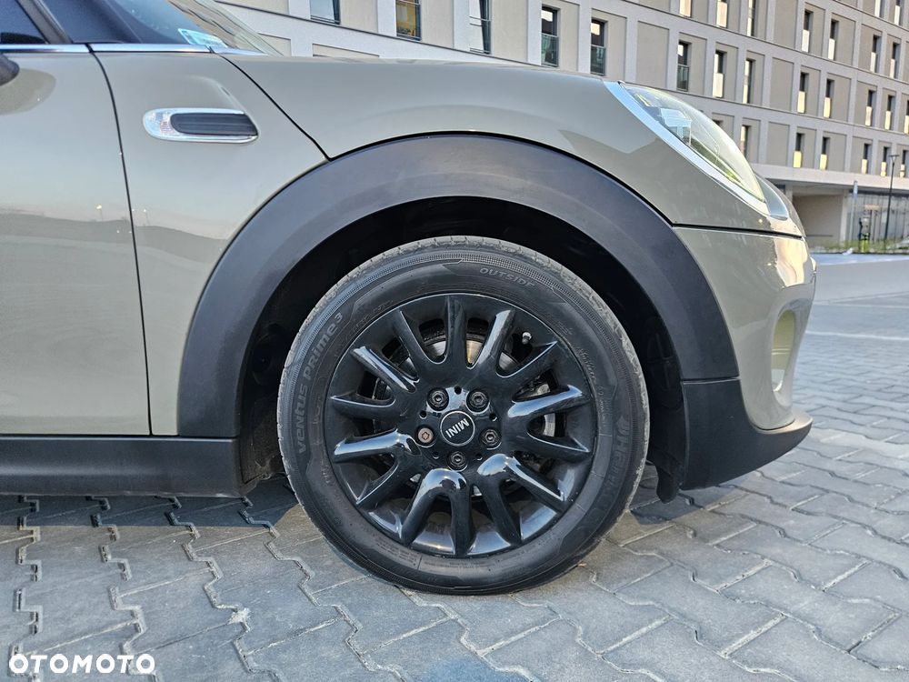 MINI Cooper Standard - 28