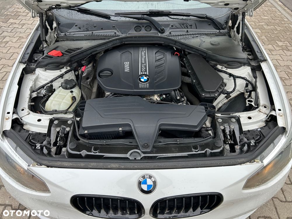 BMW Seria 1 - 15