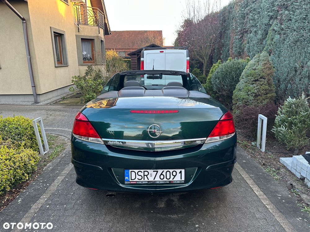Opel Astra 1.8 Cosmo - 4