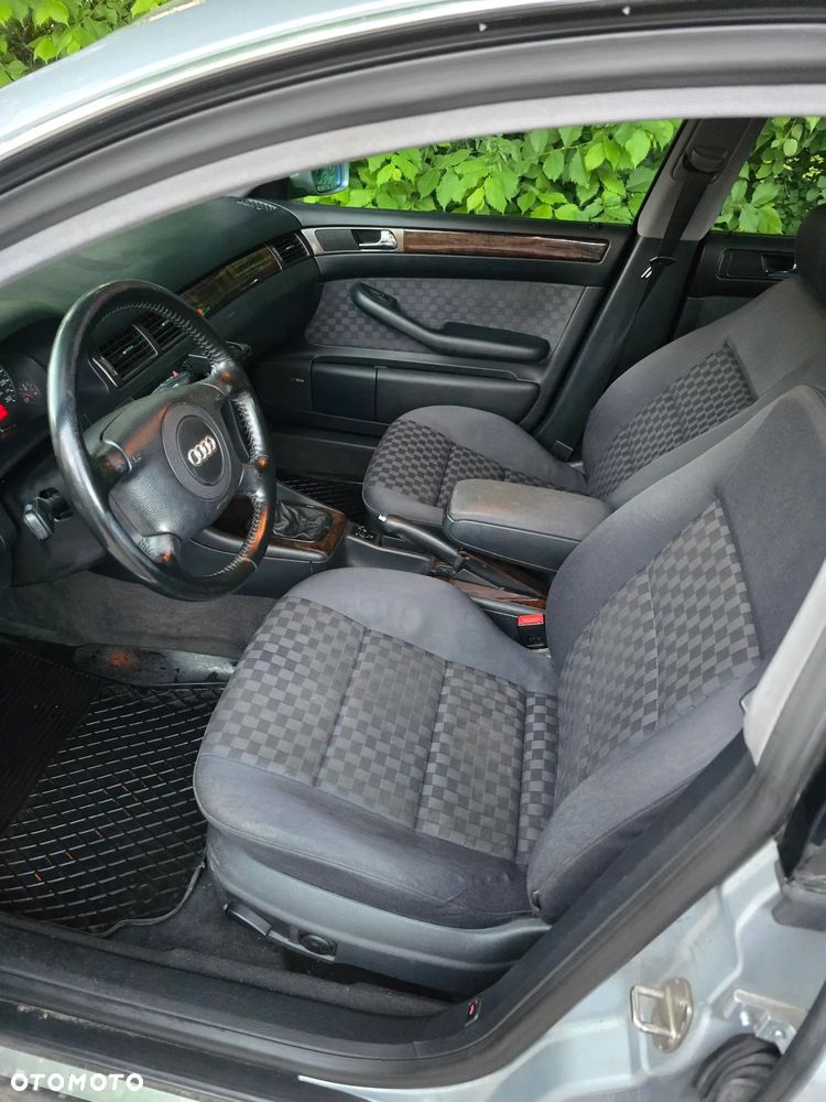 Audi A6 Limousine 1.8T - 8
