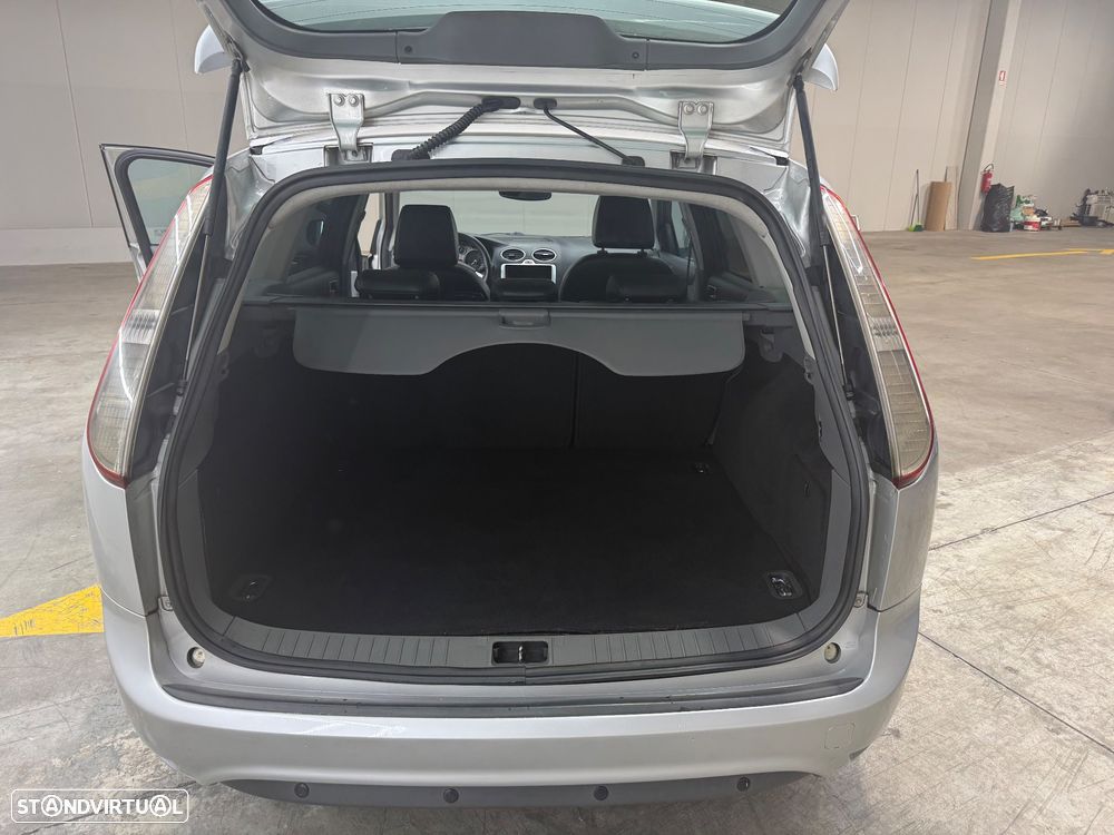 Ford Focus 1.6 TDCi Titanium - 13