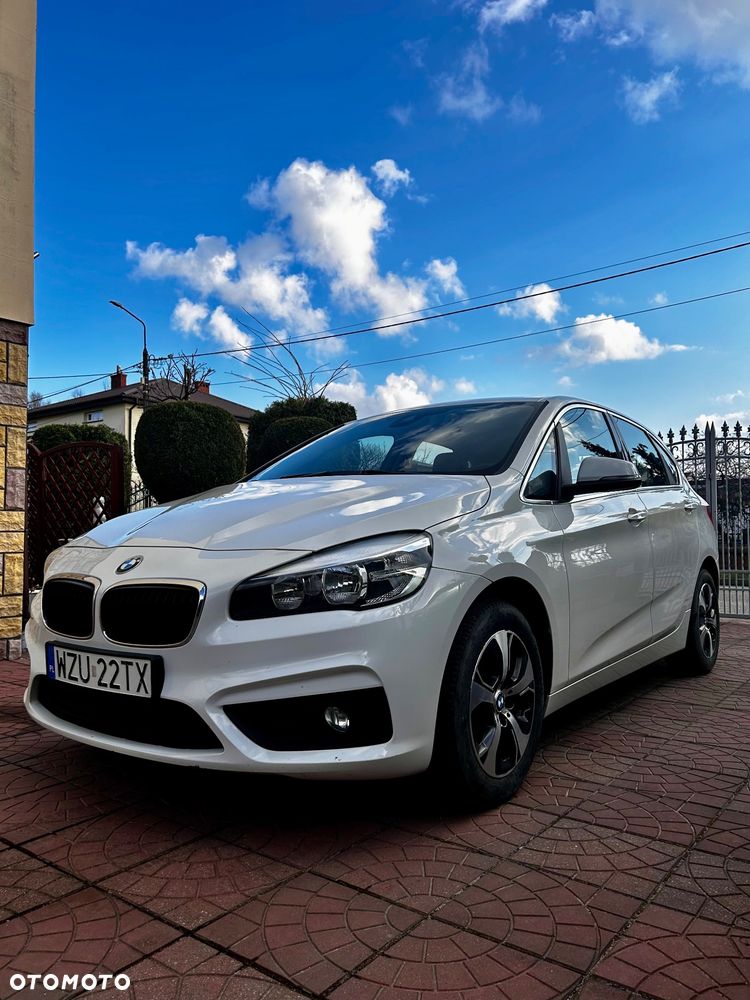 BMW Seria 2 218d - 3