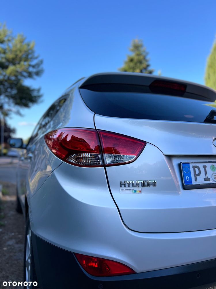 Hyundai ix35 1.6 2WD UEFA EURO 2012 Edition - 17