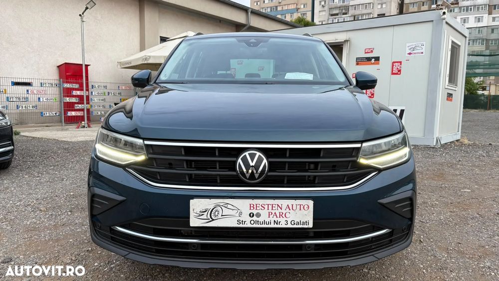 Volkswagen Tiguan - 40