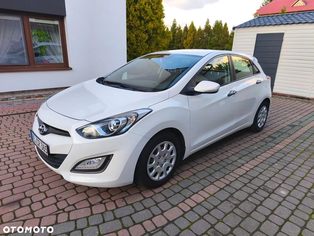 Hyundai i30 1.4 Trend - 19