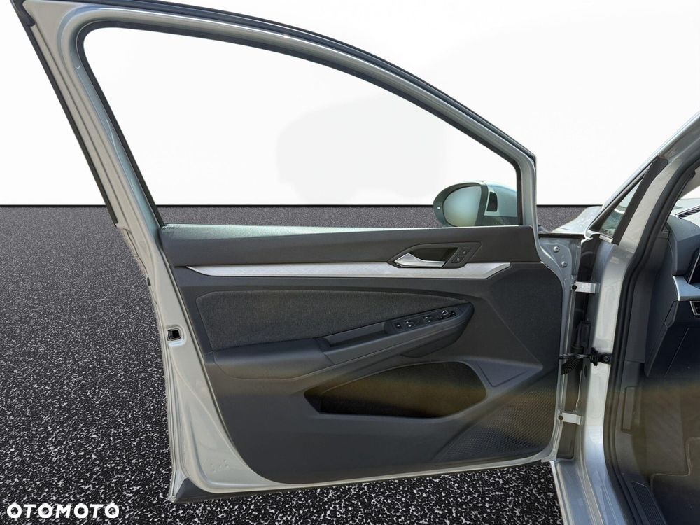 Volkswagen Golf Variant - 29