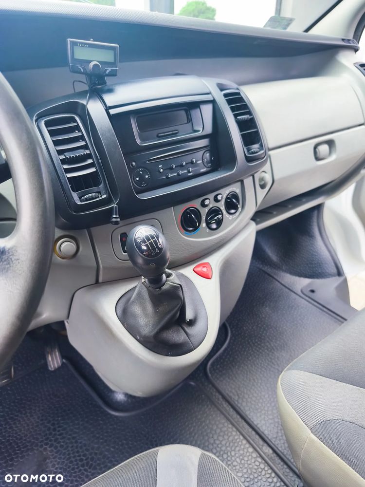 Renault Trafic - 20