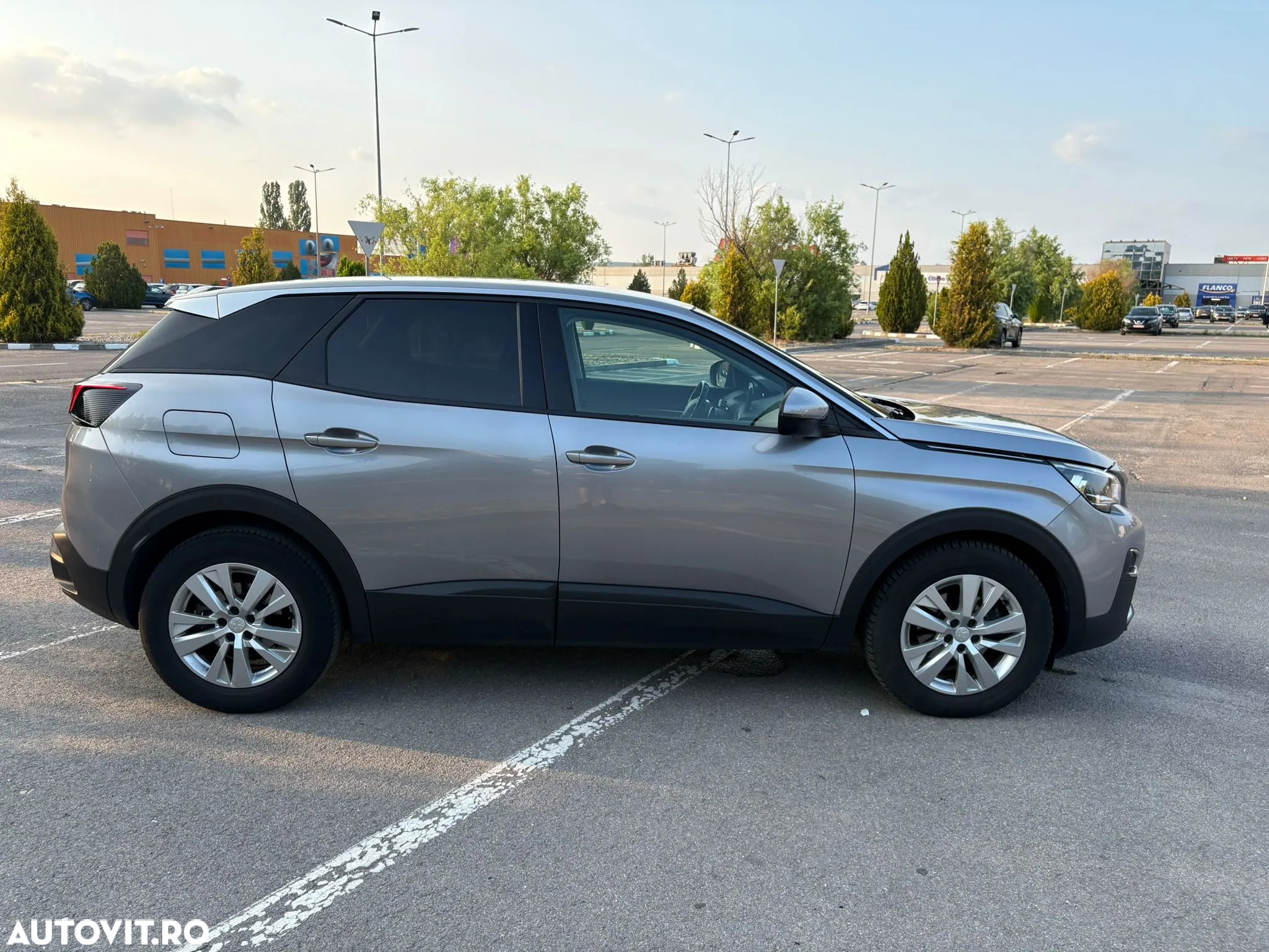 Peugeot 3008 1.5 BlueHDI S&S EAT8 Active - 2