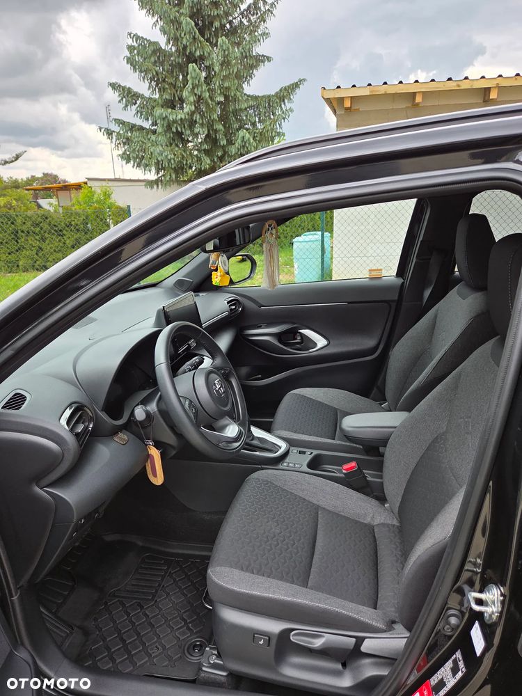 Toyota Yaris Cross Hybrid 1.5 Comfort AWD - 29