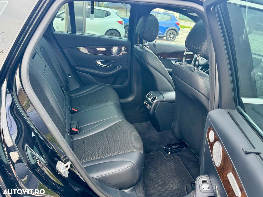 Mercedes-Benz GLC - 8