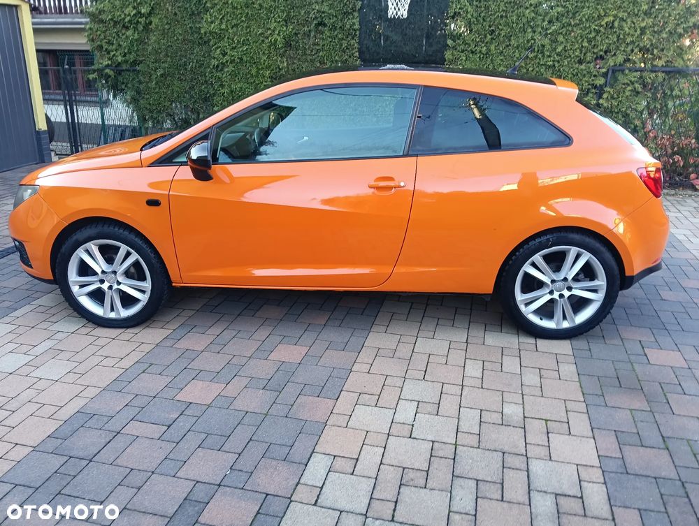 Seat Ibiza SC 1.6 16V Color Edition Lumina Orange - 1