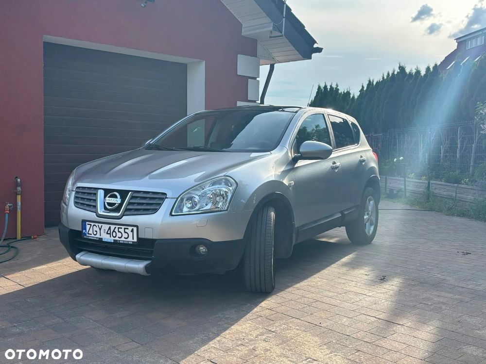 Nissan Qashqai 2.0 dCi 4x4 Tekna Pack - 1